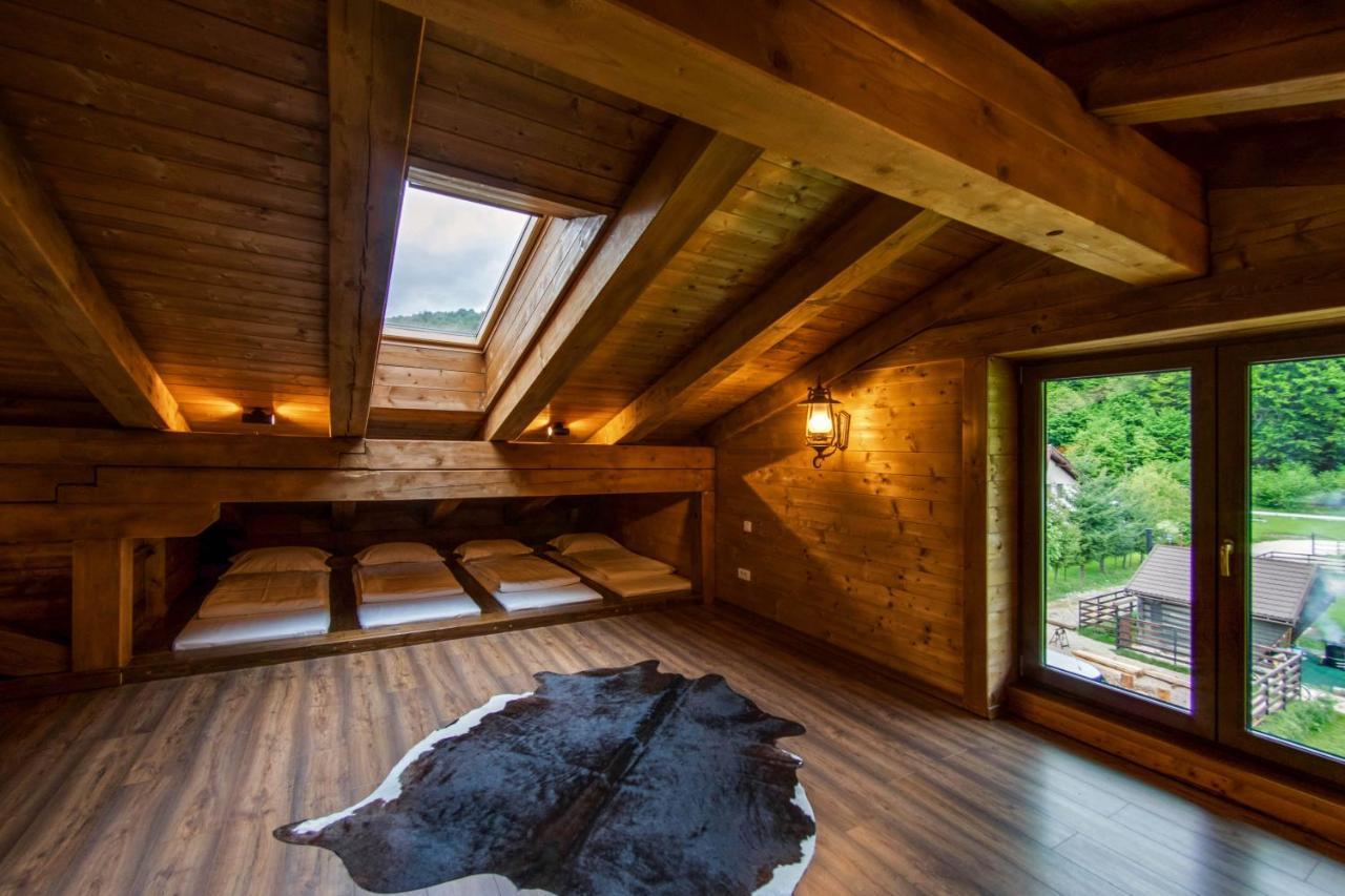 Avalanche Plaiul Foii Villa Zarnesti Ngoại thất bức ảnh